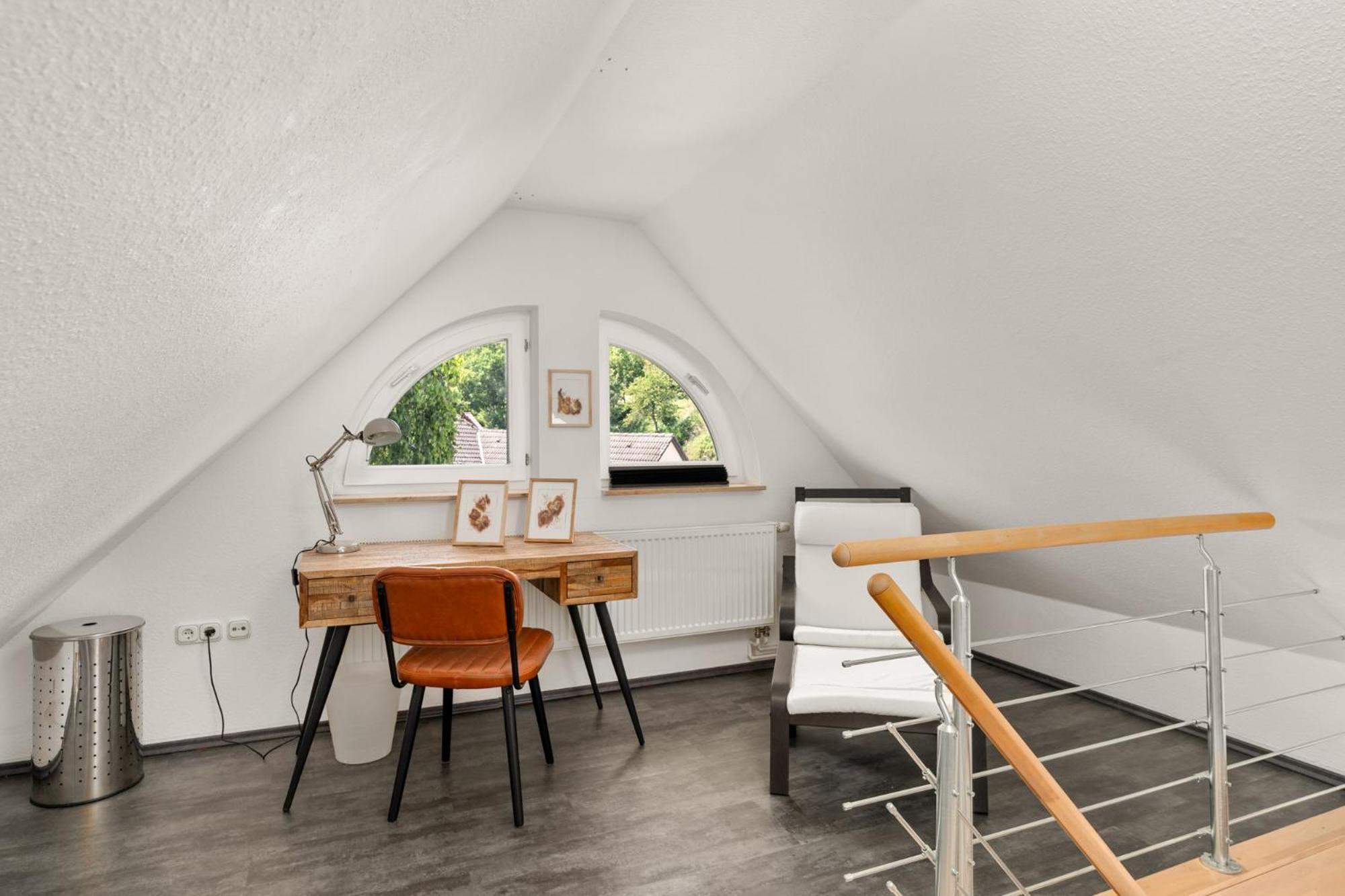 Lofts - Idyllische Maisonette-wohnungen Naehe Bergpark Wilhelmshoehe *